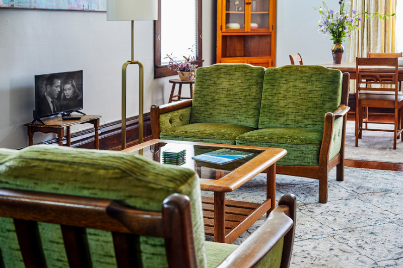 6 Linden Studio Living area